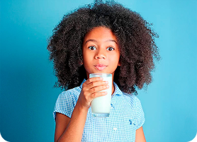 ¿La leche de vaca es para humanos?